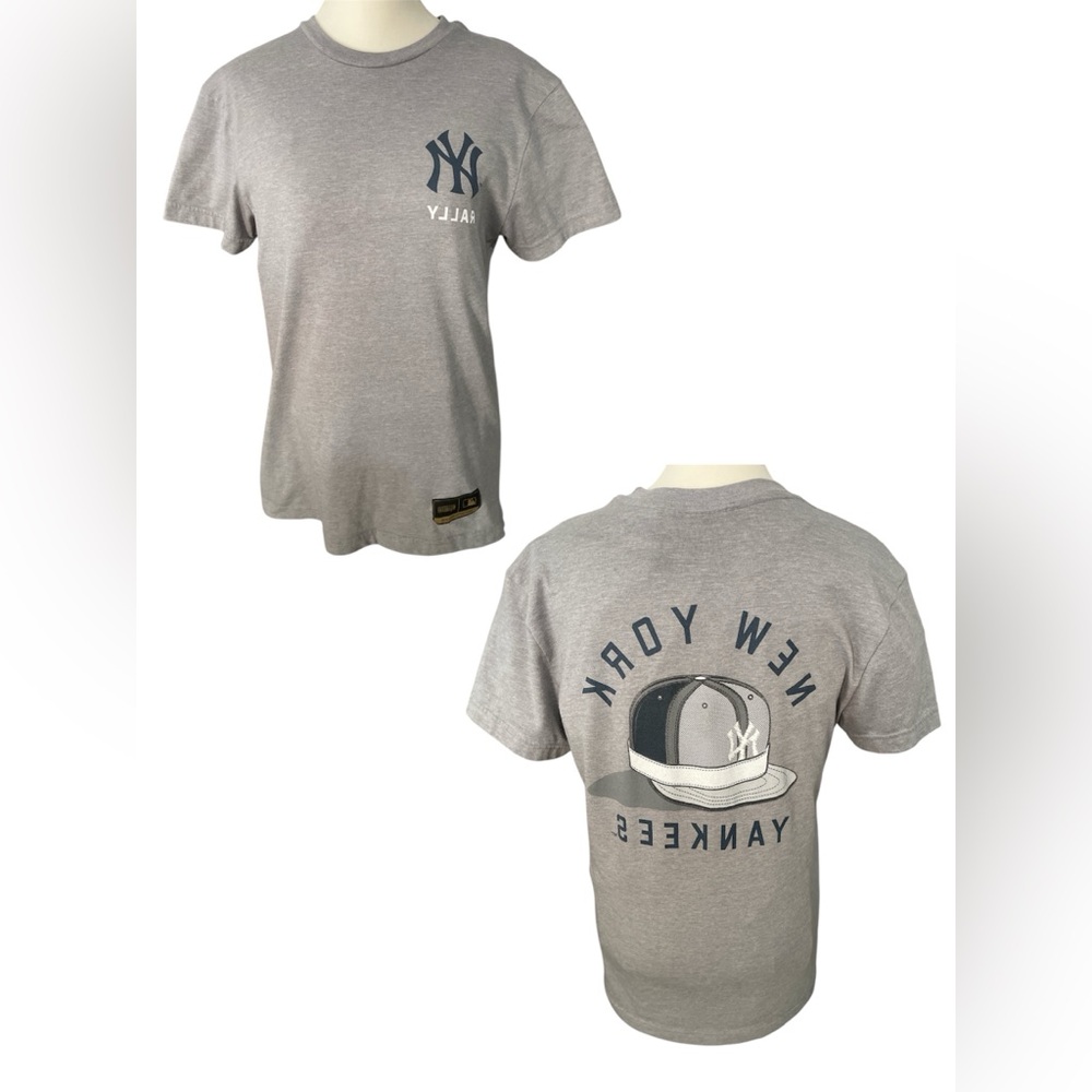 Gray New York Yankees Graphic T-Shirt